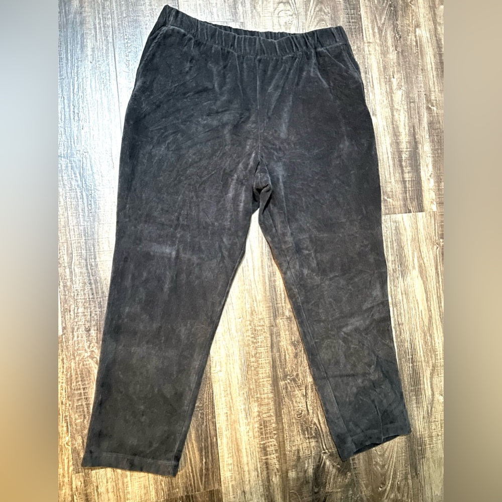 Lands End Womens Petite Corduroy dark gray pull on pant with side pockets XLP